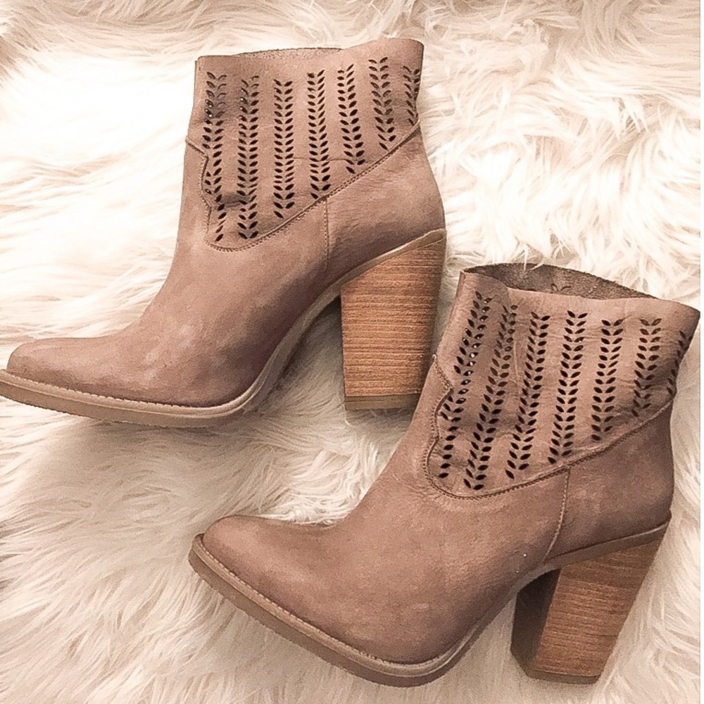 NEW COOLWAY brown ankle leather boots shoes Sz. 10